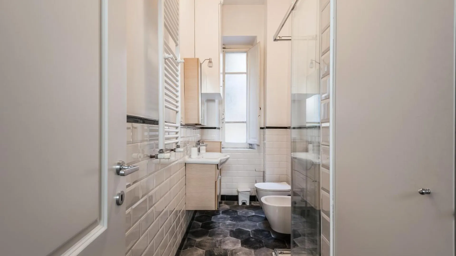 Iflat Mid-Century Modern Vatican Apartment Rome