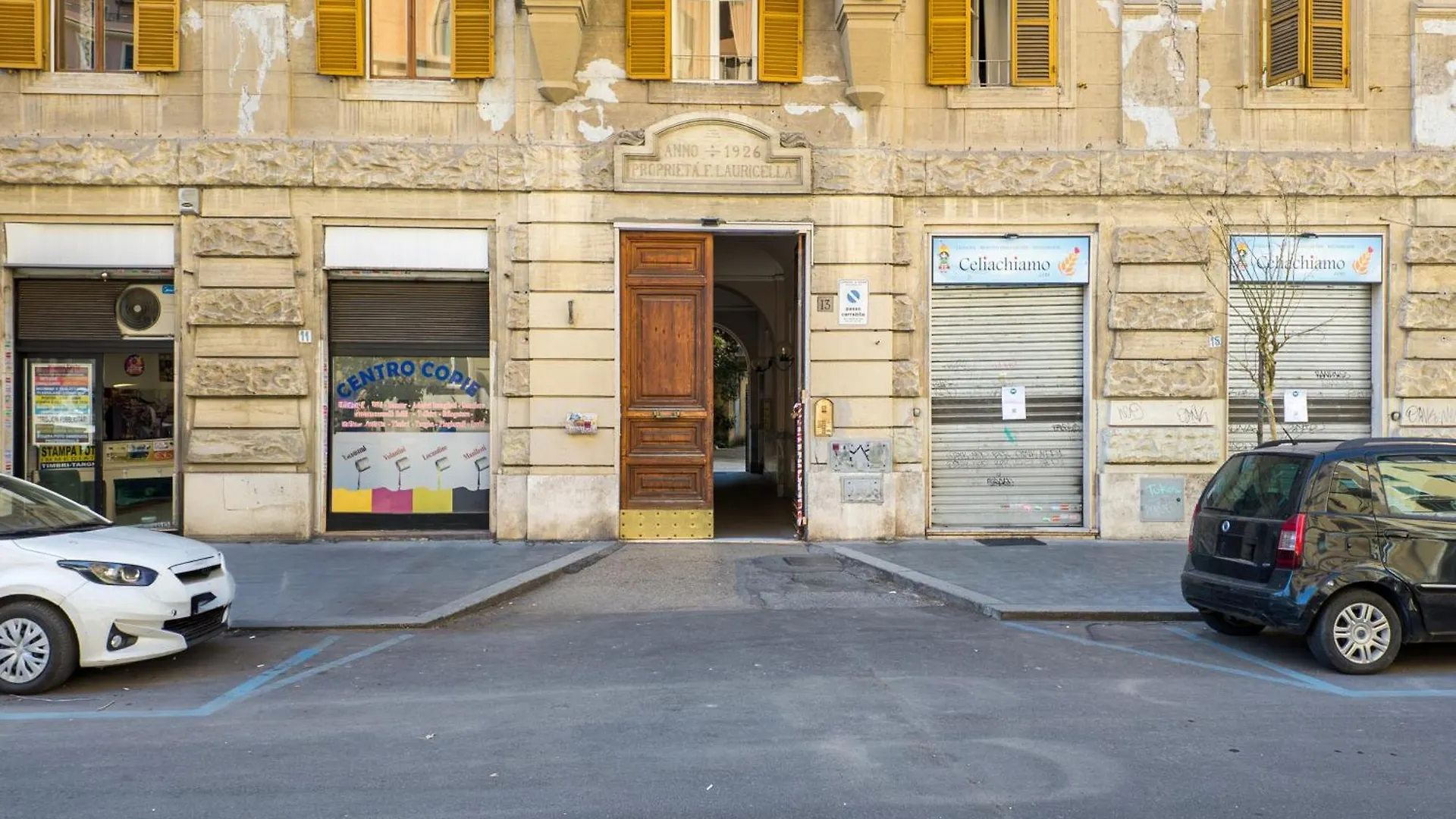 Iflat Mid-Century Modern Vatican Apartment Rome